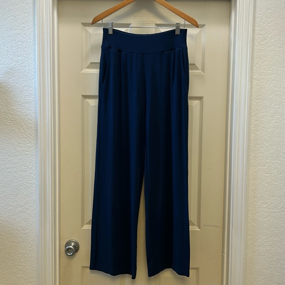 Cozy Earth NWOT Bamboo Wide Leg Lounge Pants Navy Medium